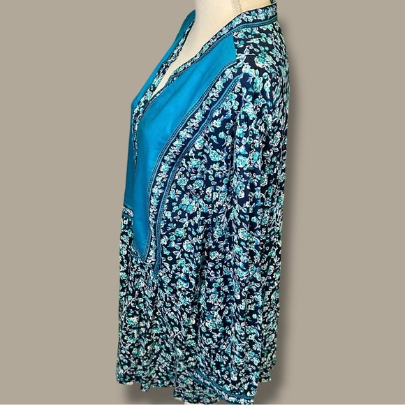 NWT Woman Within ‘Plus Size Button-Front Mixed Print Tunic’ in Teal/Navy Floral - Picture 5 of 15